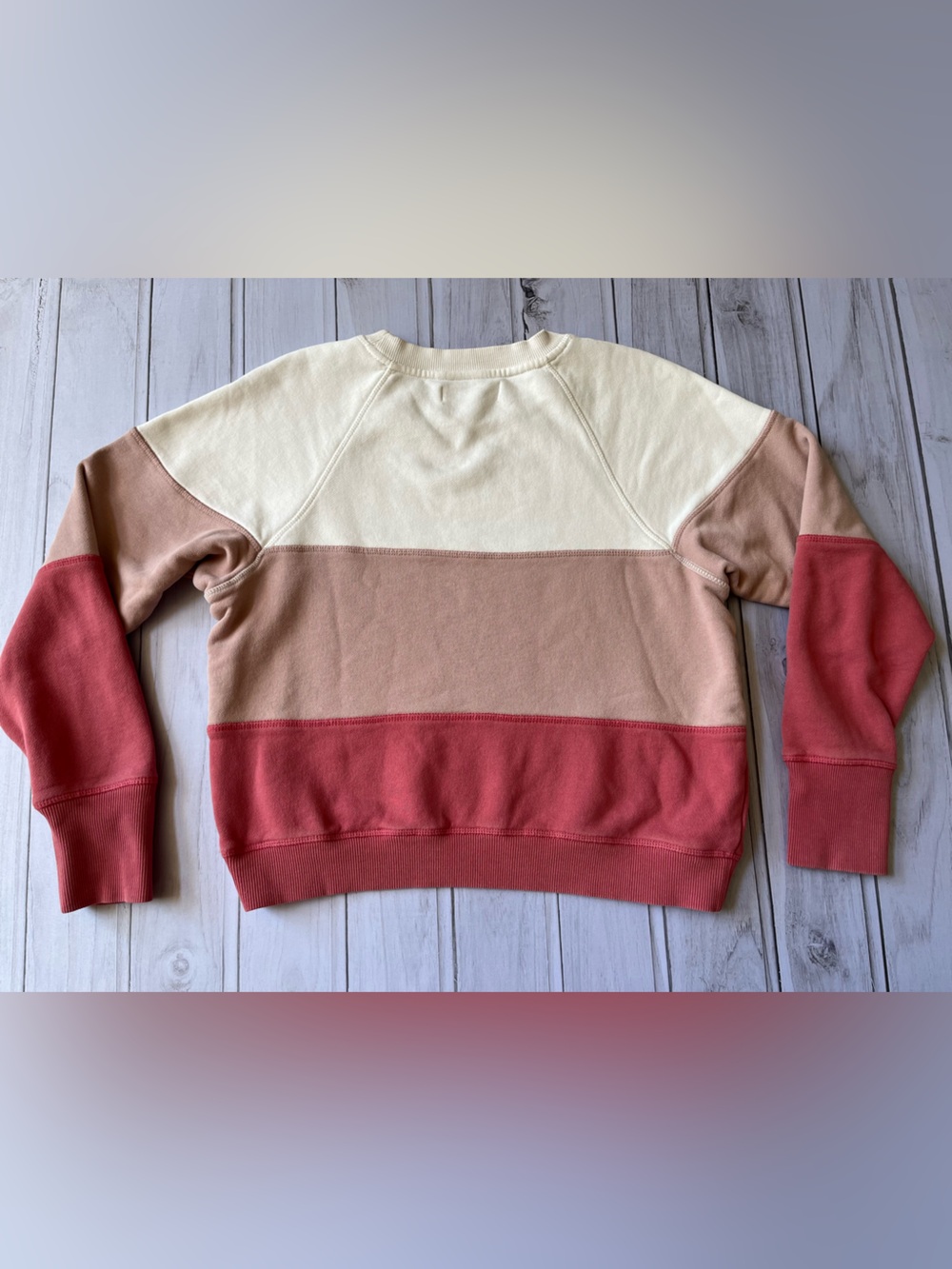 Spiritual Gangster Bridget raglan triblock crew pull over sweatshirt. Size small - Picture 7 of 15